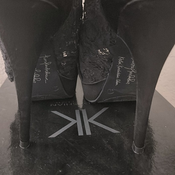 Lace platform heels - Kardashian Kollection - style- Washington DC - size 9.5 - Picture 2 of 6